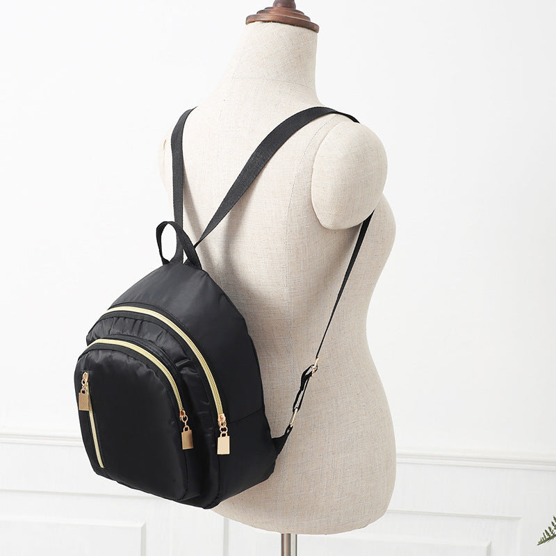 Venta al por mayor de mochilas pequeñas de nailon nuevas